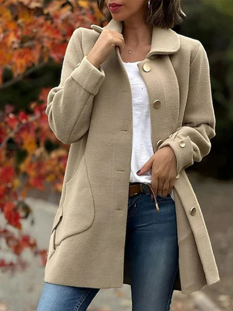 Lorène Coat